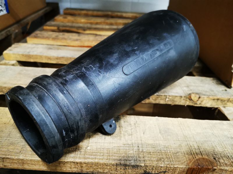 Standard Rubber Funnel 140 X 75mm Kb2