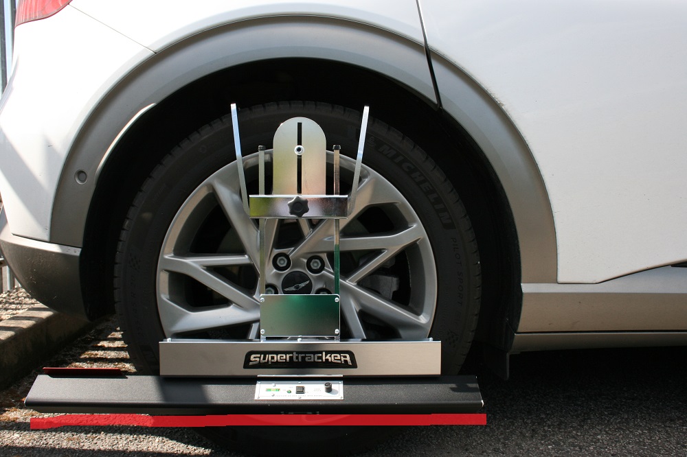 Why Accurate Alignment is Essential for Tyre Safety 
