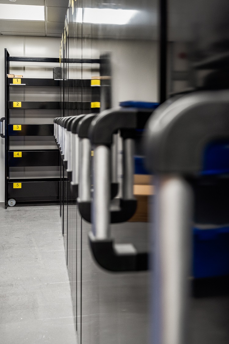 Workshop tools cabinet