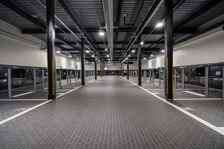 Mercedes Benz Brentford