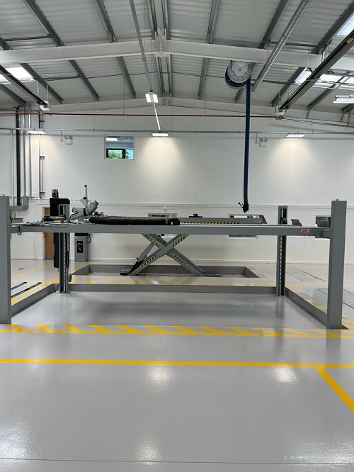 scissor lift in garage